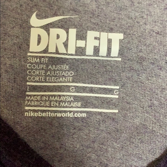 Nike Dri-Fit long sleeved shirt - Picture 2 of 2